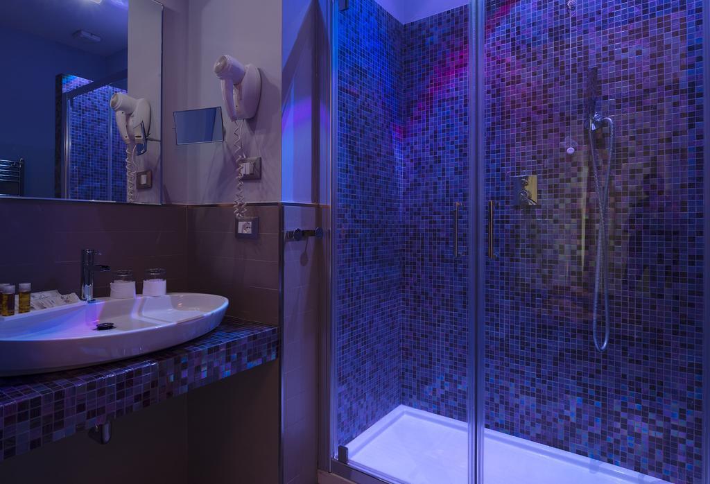 Chroma Suites Buitenkant foto